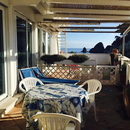 Agenzia Isotur Nontiscordardime Apartment Ponza Luaran gambar